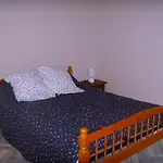 Au Fil De L Eau La Apartment *